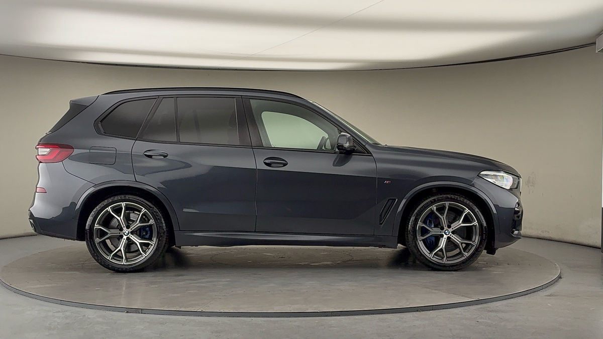 BMW X5 Image 16
