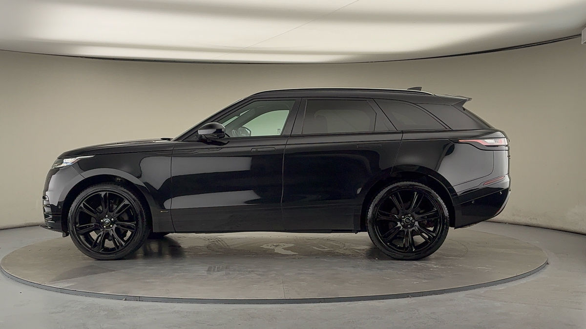 More views of Land Rover Range Rover Velar