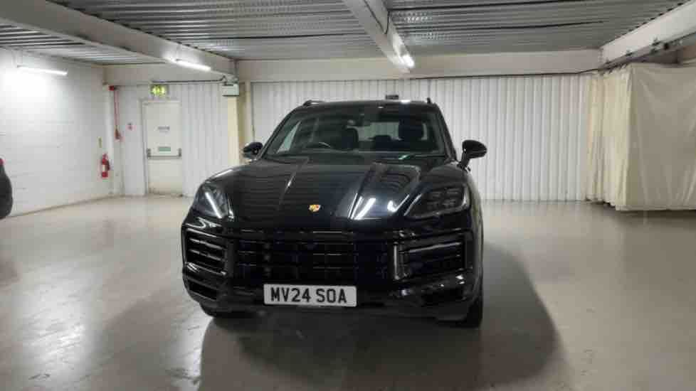 More views of Porsche Cayenne