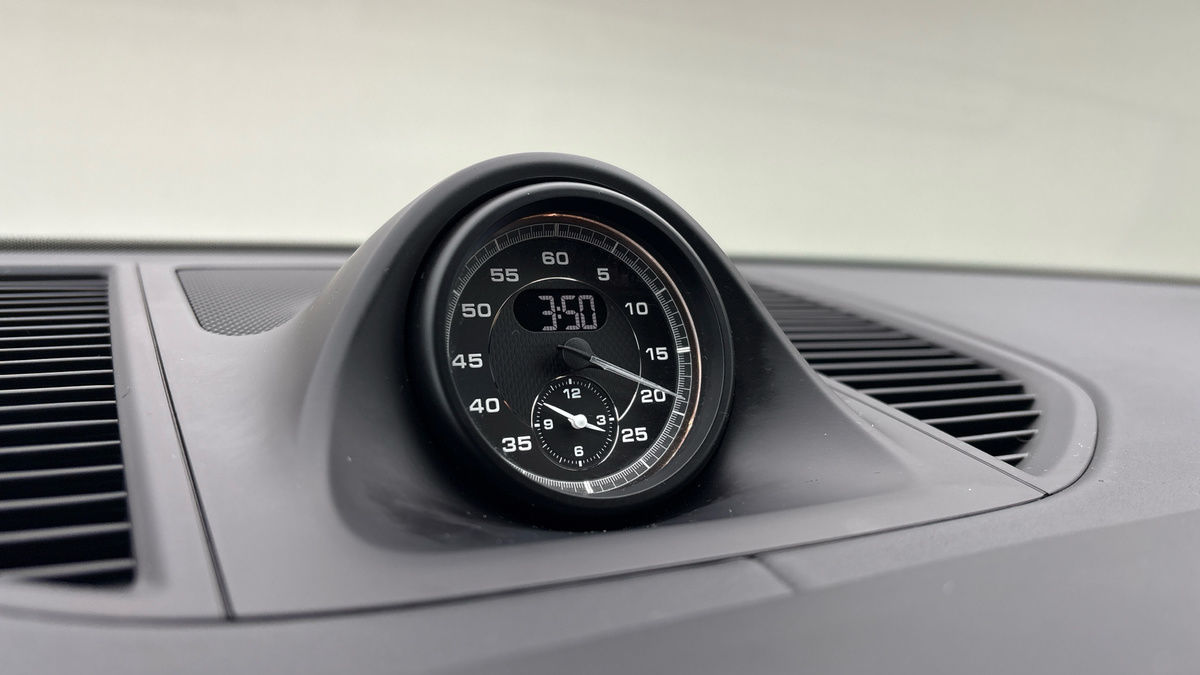 Porsche Macan Image 25