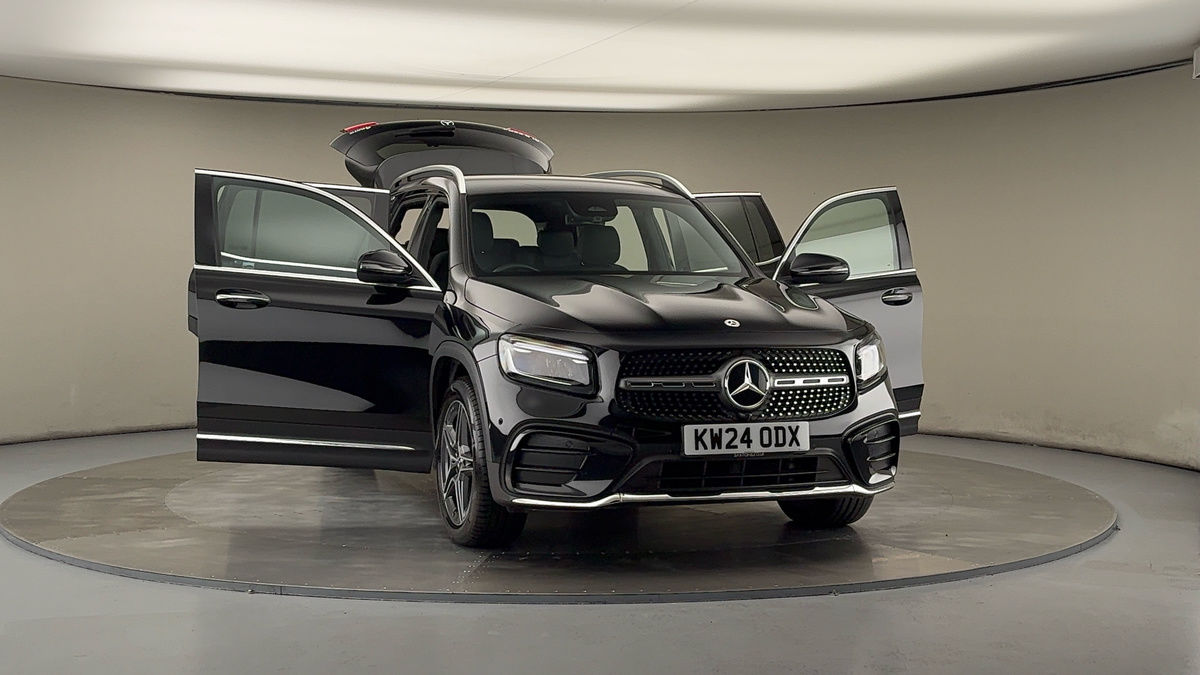 More views of Mercedes-Benz GLB