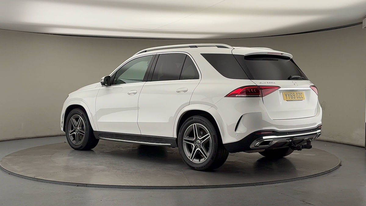 More views of Mercedes-Benz GLE