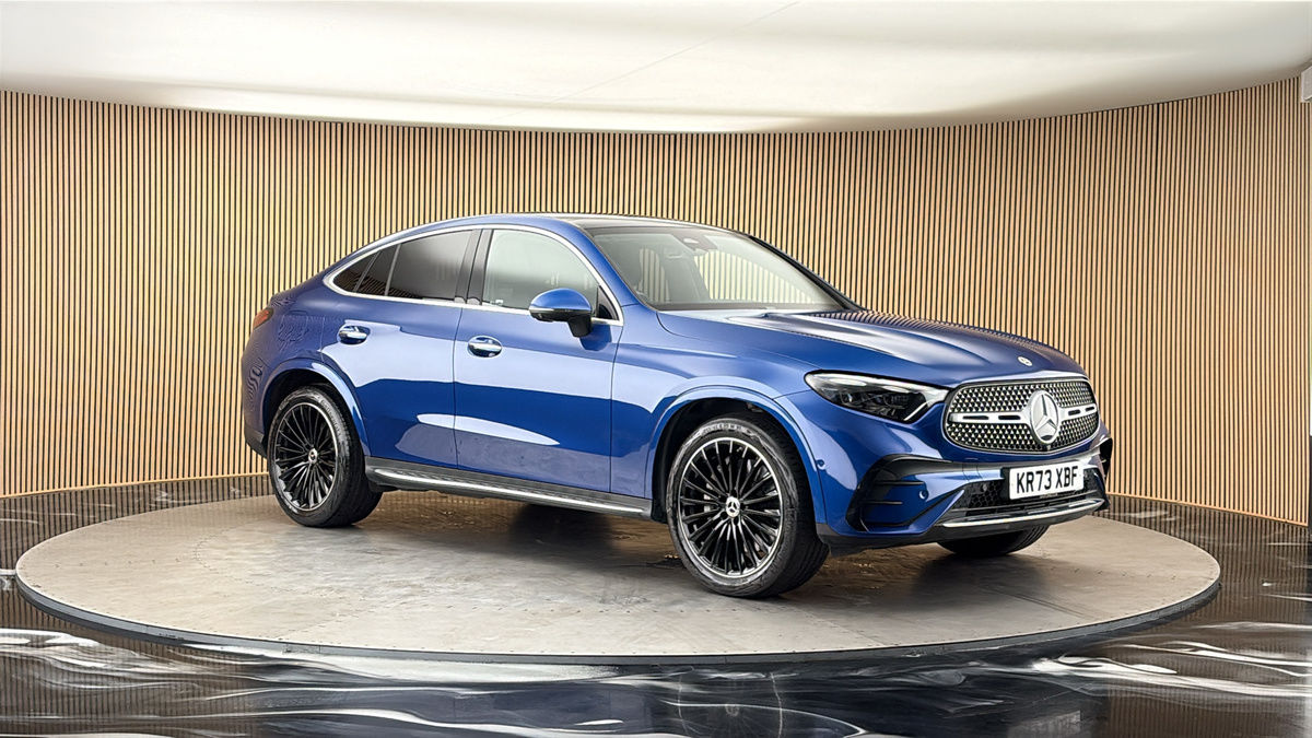 More views of Mercedes-Benz GLC