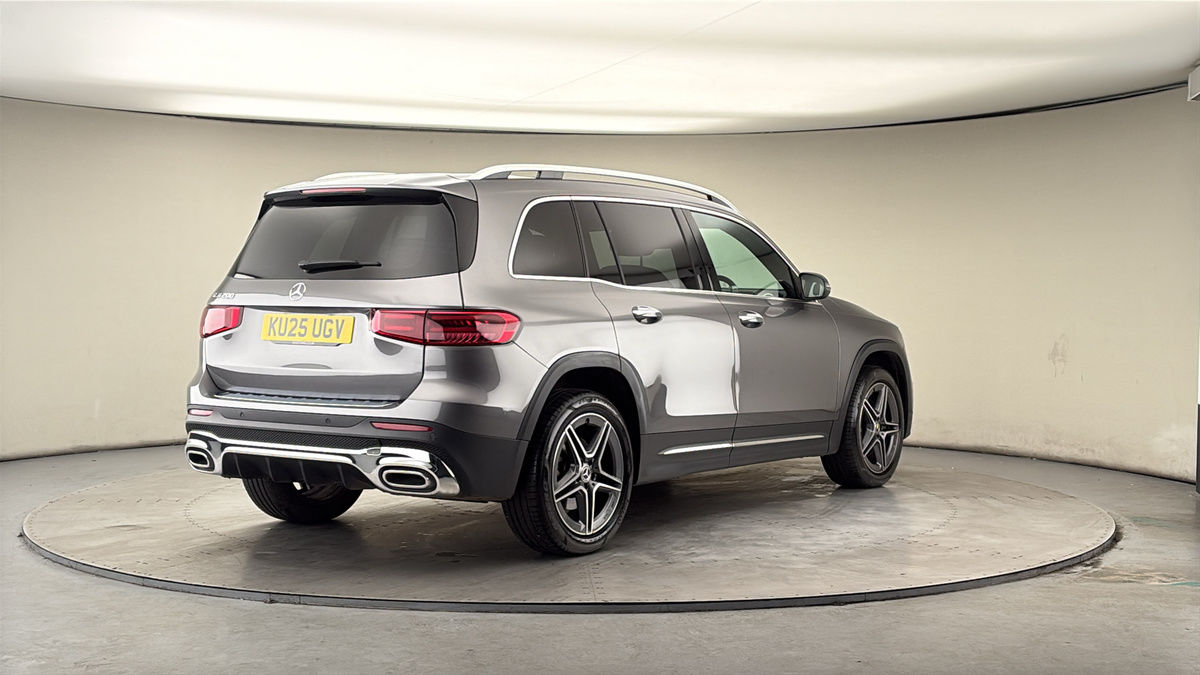 More views of Mercedes-Benz GLB