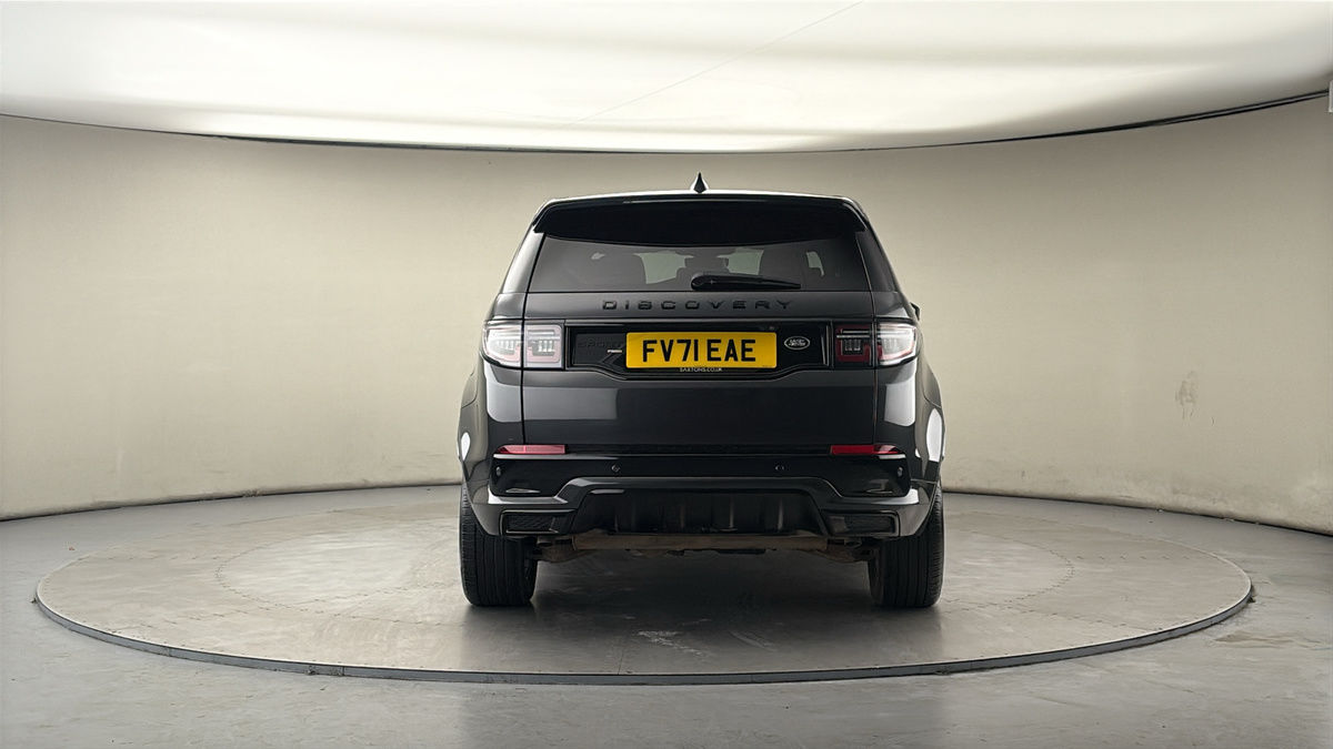 Land Rover Discovery Sport Image 4