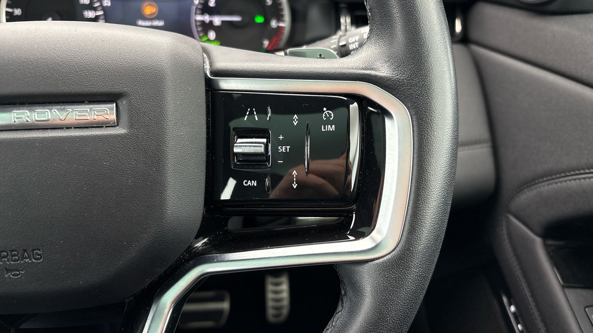 Land Rover Range Rover Evoque Image 14