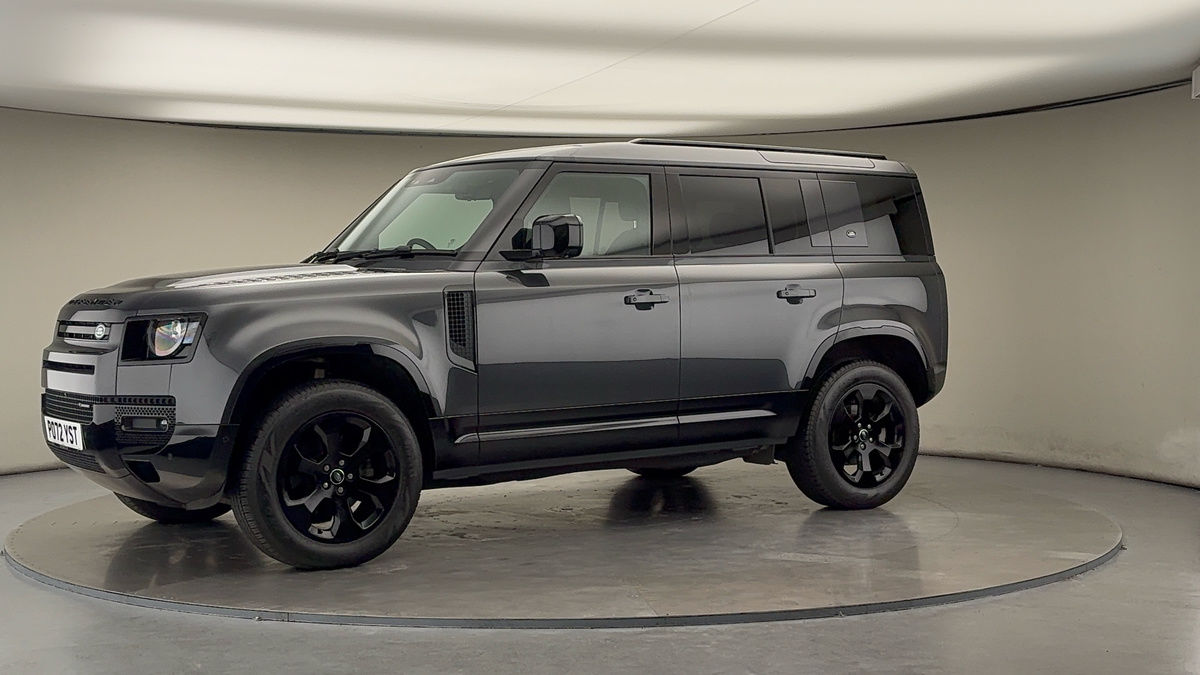 More views of Land Rover Defender 110