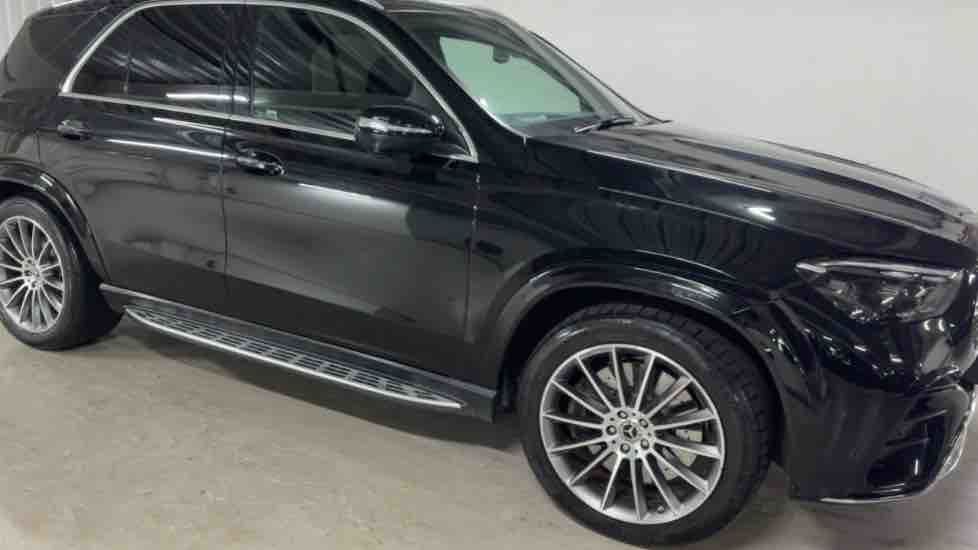 More views of Mercedes-Benz GLE