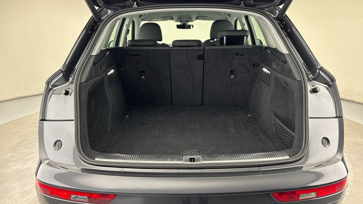 Audi Q5 Image 11