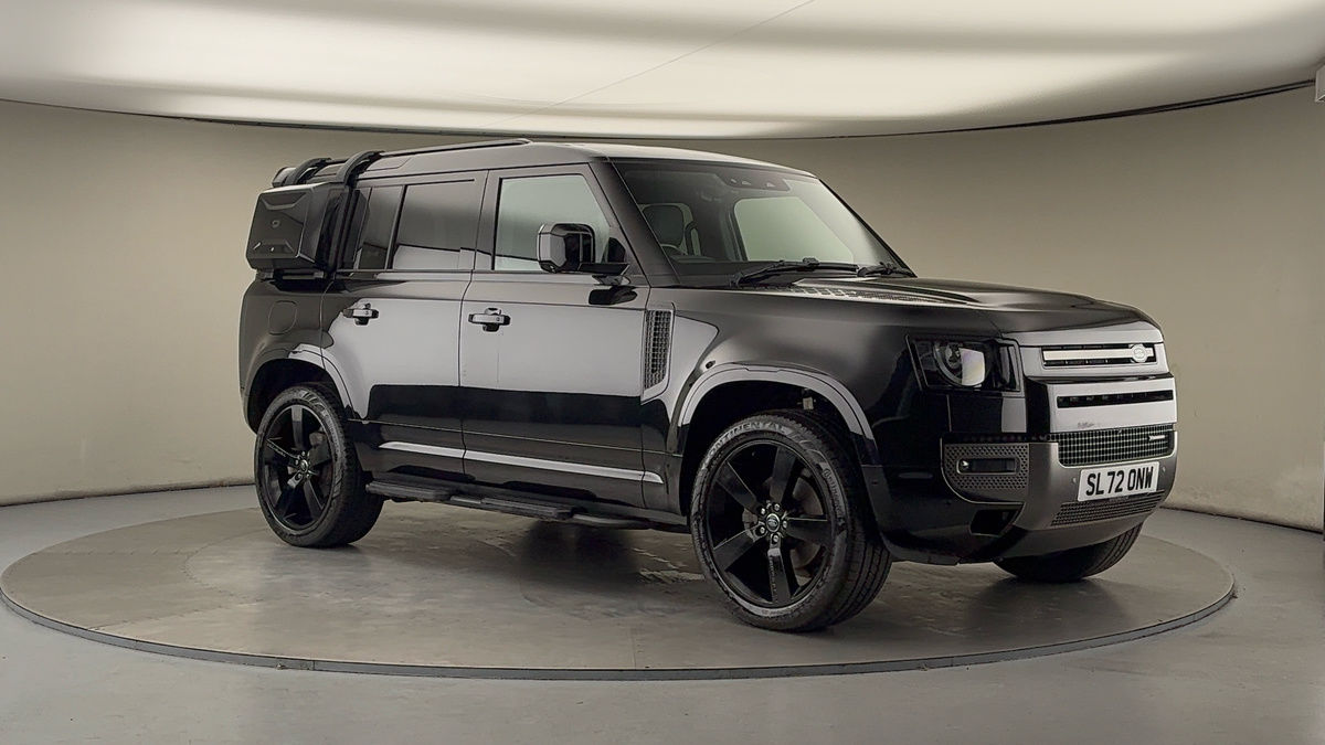 More views of Land Rover Defender 110