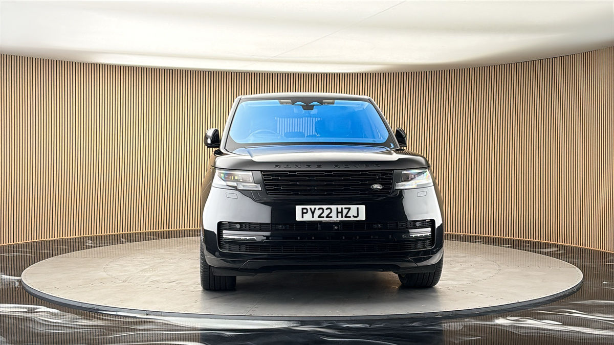 More views of Land Rover Range Rover