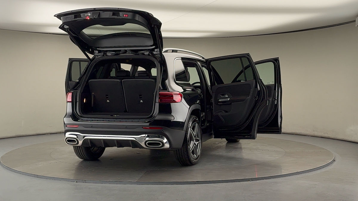 More views of Mercedes-Benz GLB