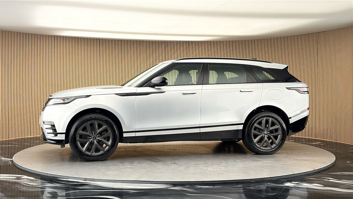 More views of Land Rover Range Rover Velar