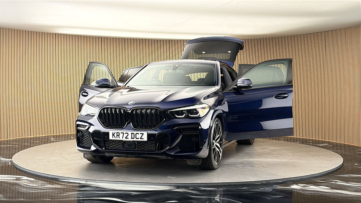 More views of BMW X6