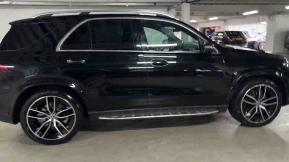 More views of Mercedes-Benz GLE