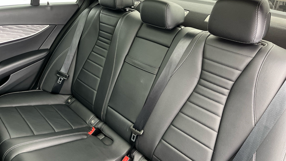Mercedes-Benz E Class Image 8
