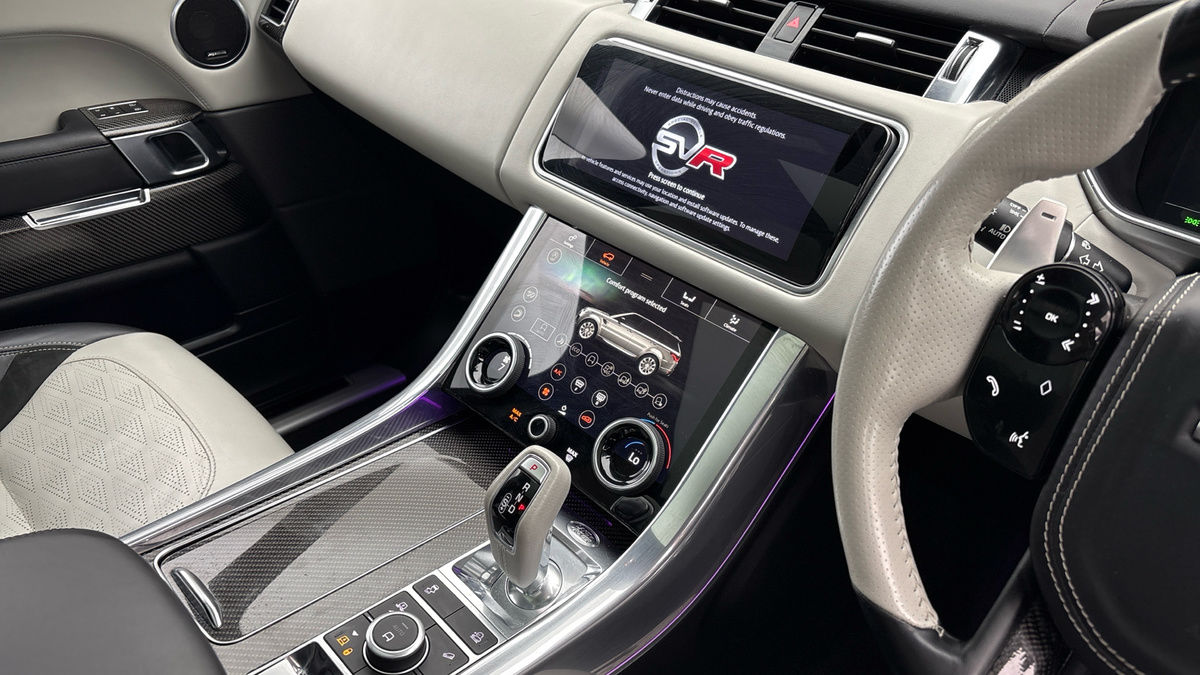 Land Rover Range Rover Sport Image 18