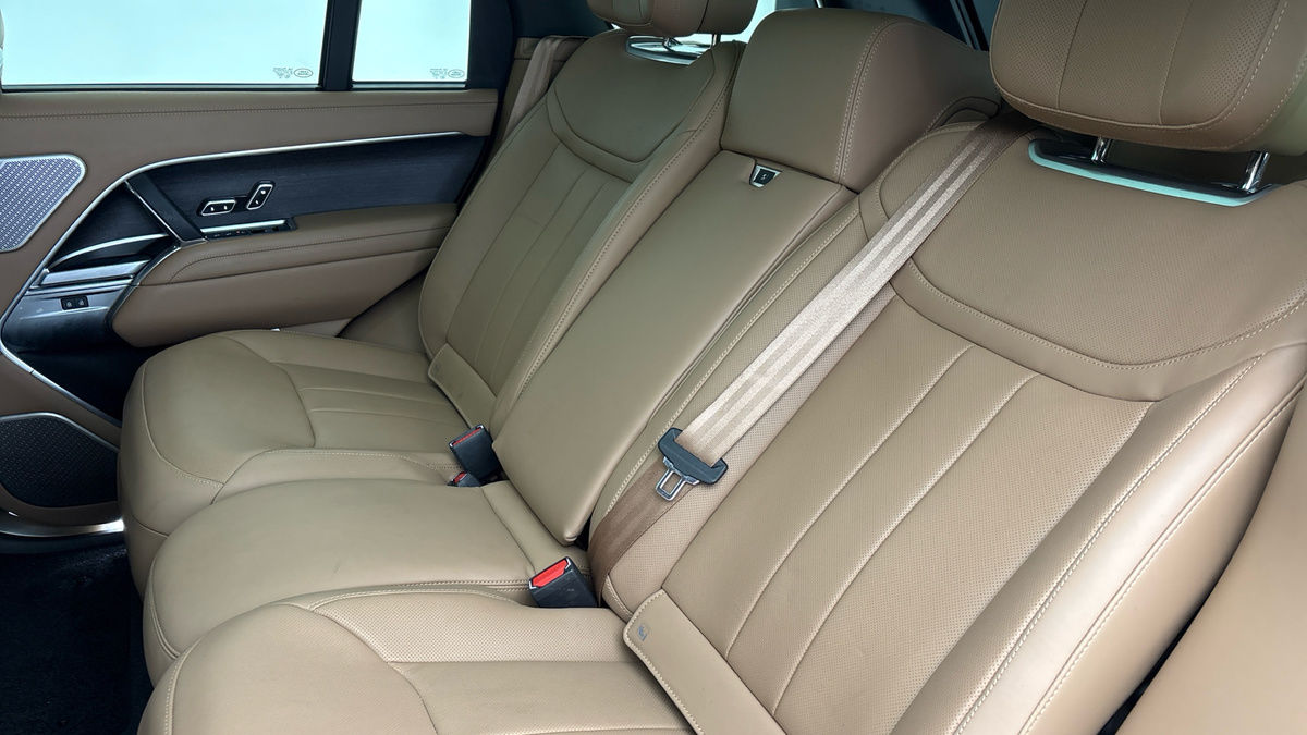 Land Rover Range Rover Image 8
