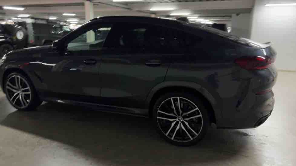 More views of BMW X6