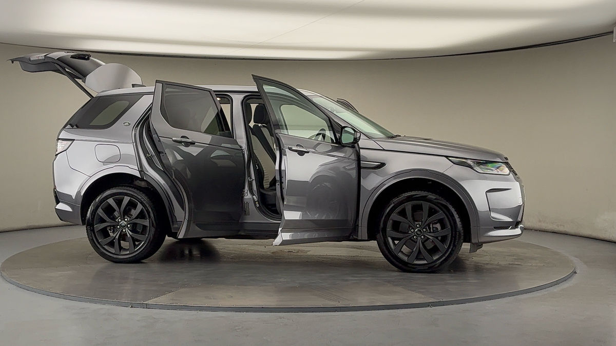 More views of Land Rover Discovery Sport