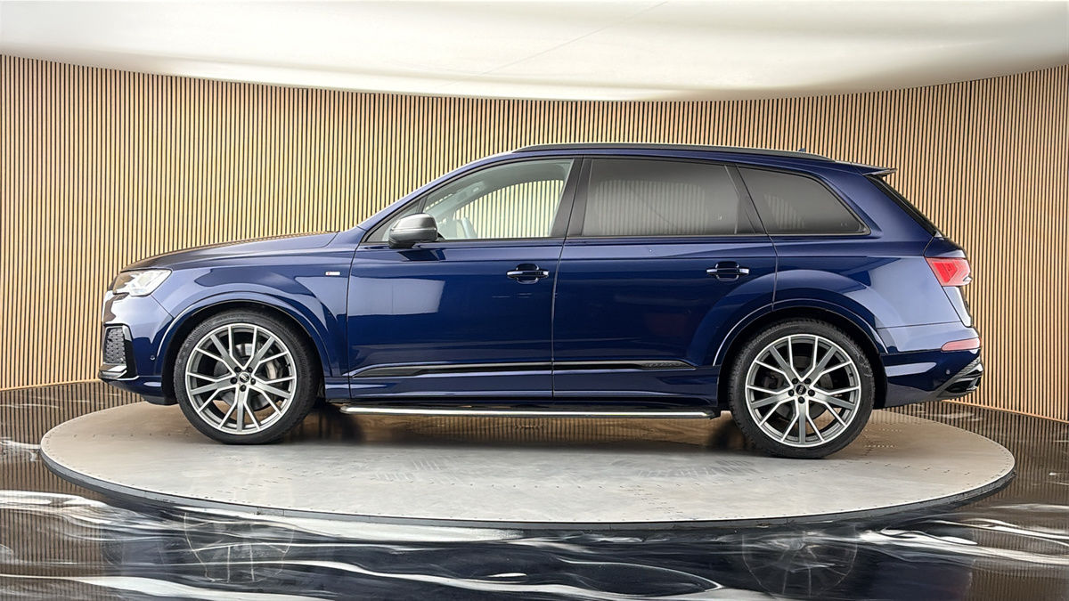 Audi Q7 Image 15
