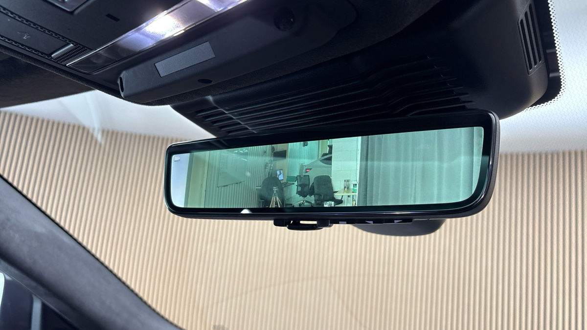 Land Rover Range Rover Evoque Image 30