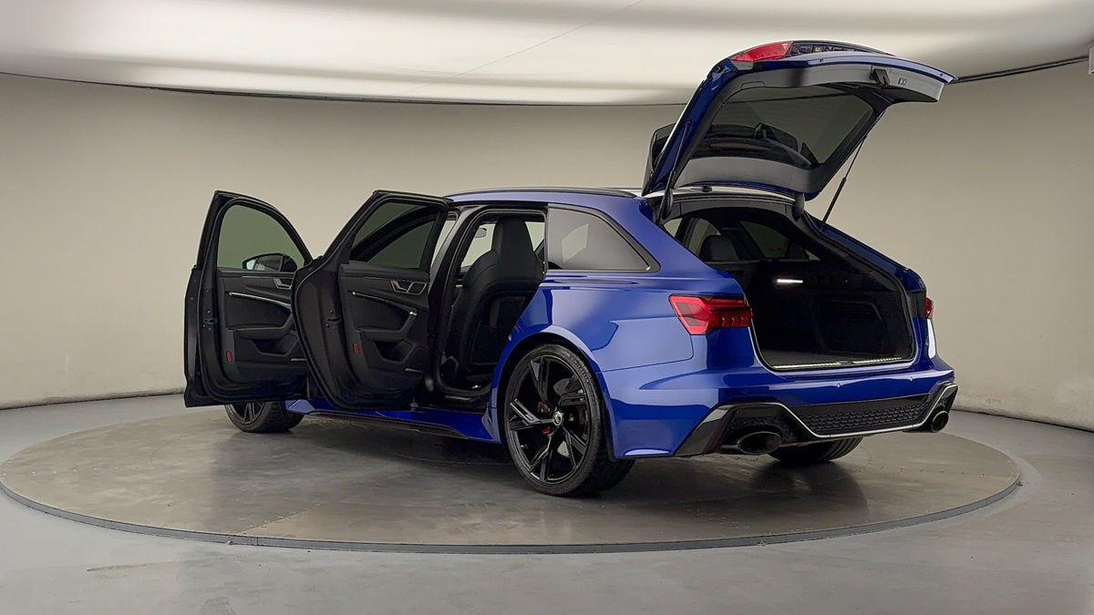 More views of Audi RS6 Avant