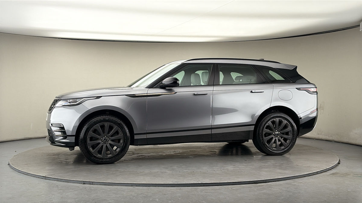 More views of Land Rover Range Rover Velar