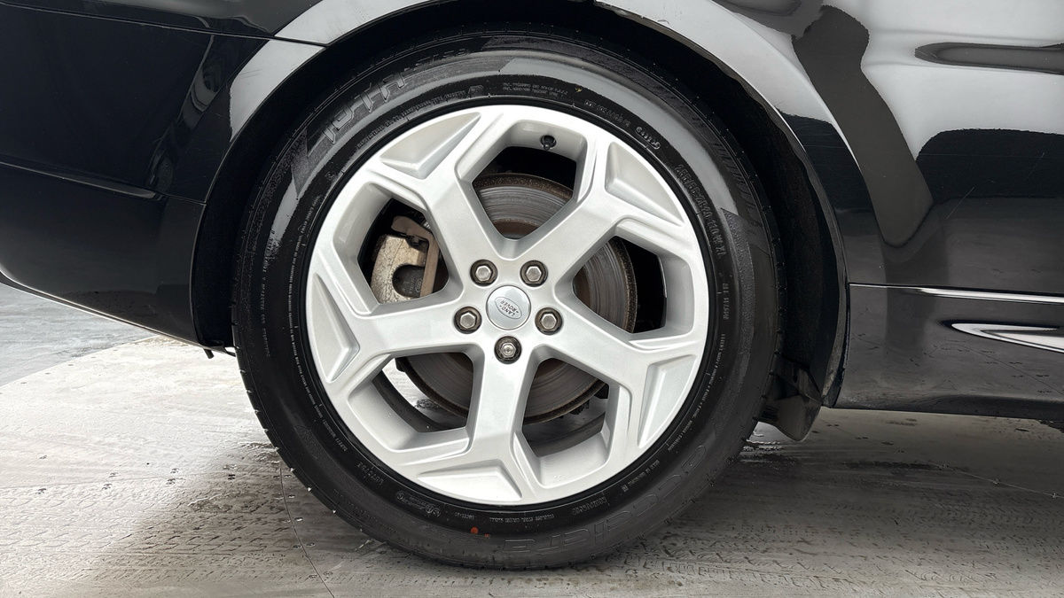 Land Rover Range Rover Sport Image 10