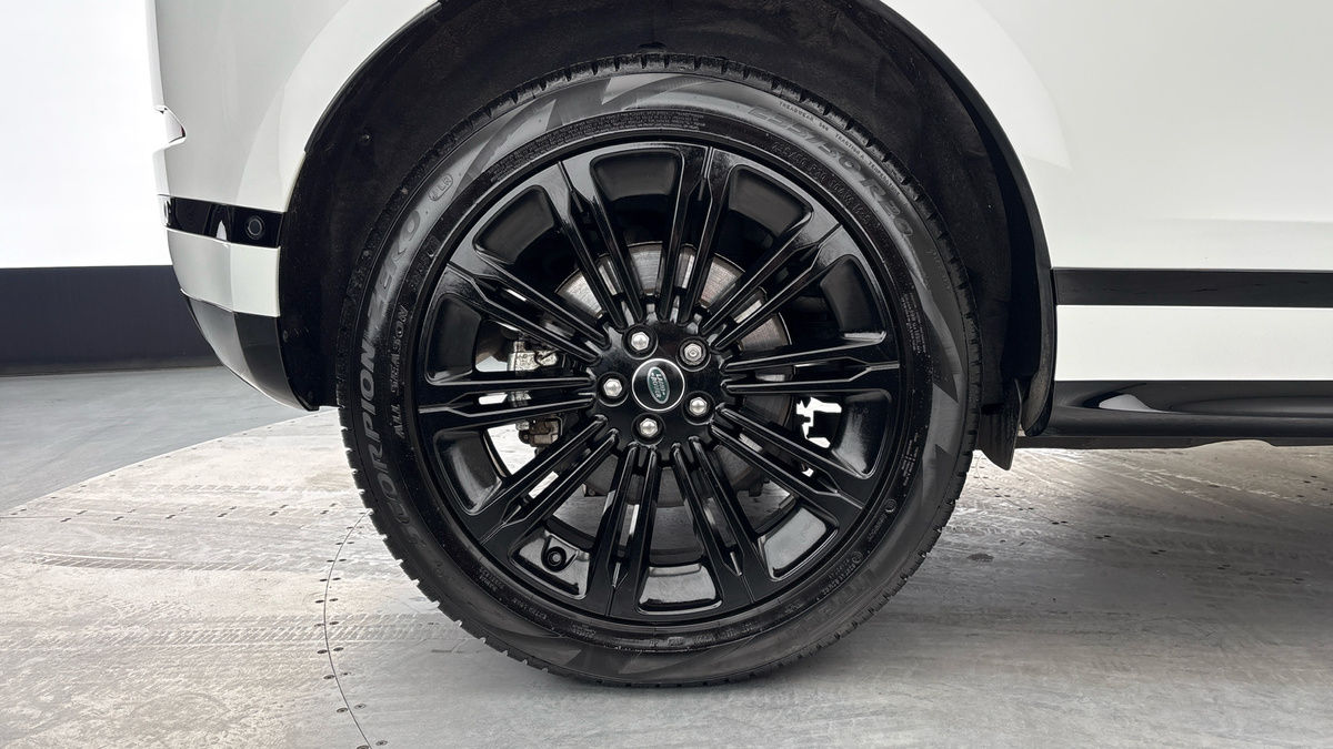 Land Rover Range Rover Evoque Image 10