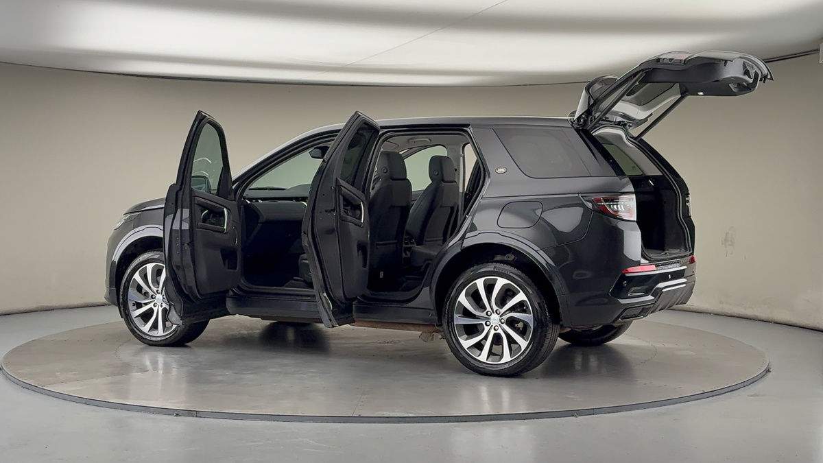 More views of Land Rover Discovery Sport