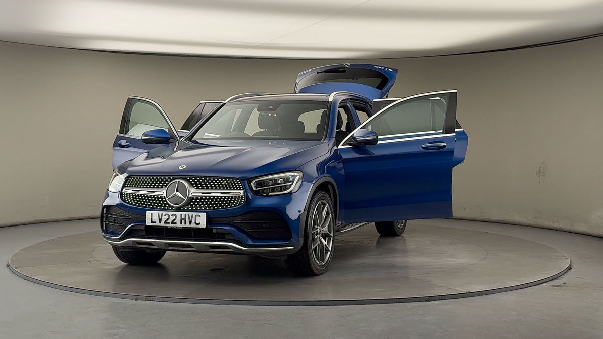 More views of Mercedes-Benz GLC