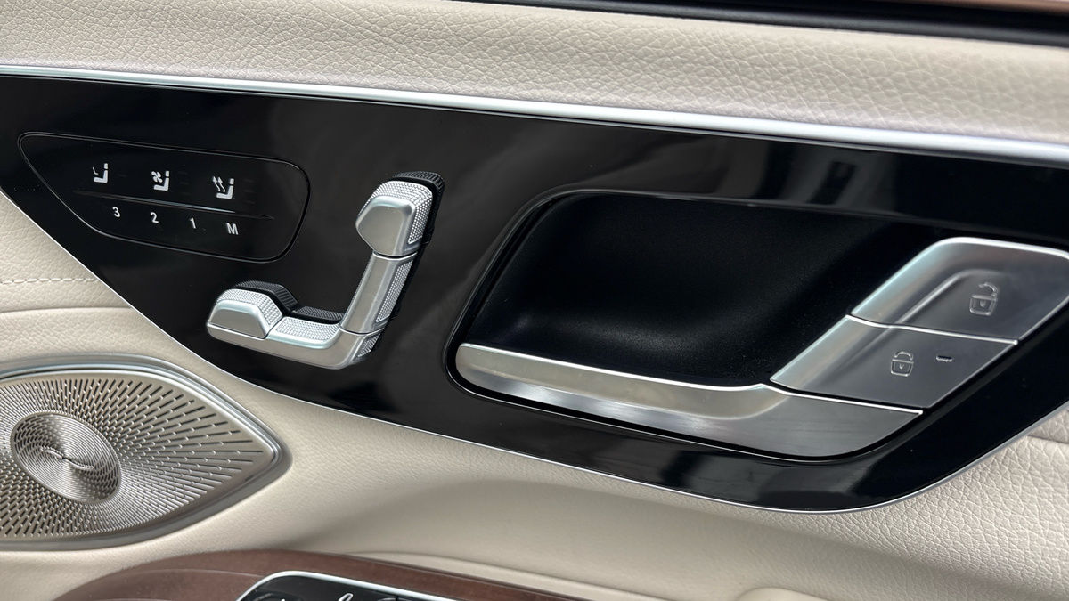 Mercedes-Benz EQS Image 27