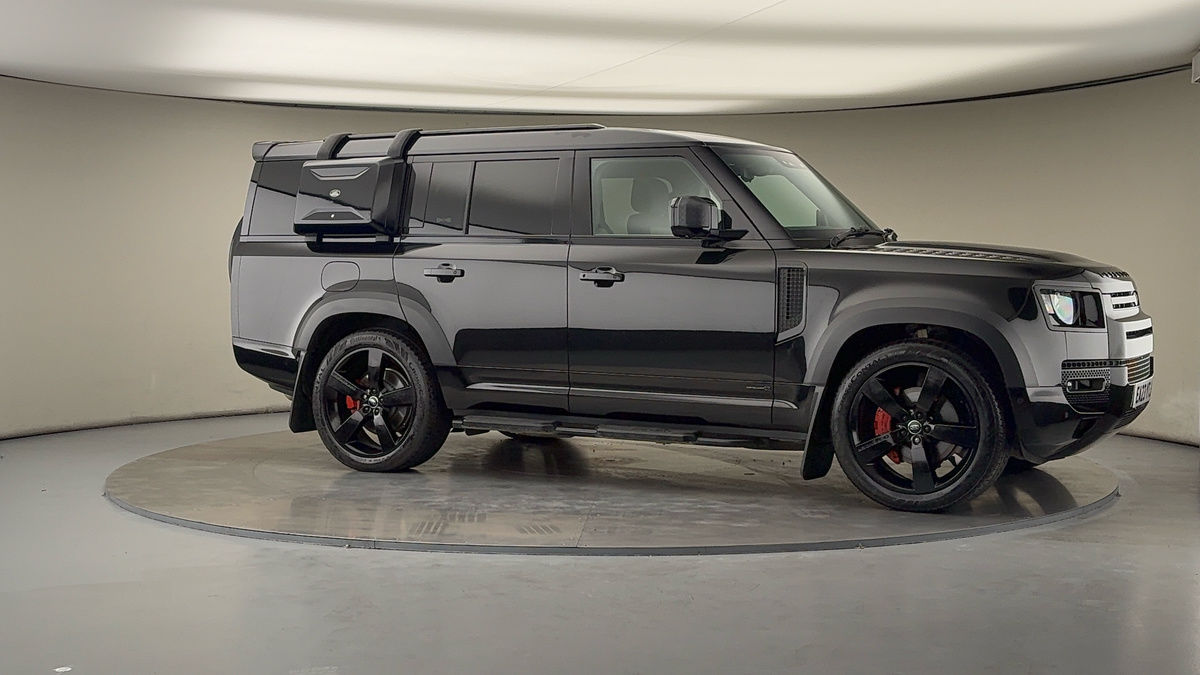 More views of Land Rover Defender 130