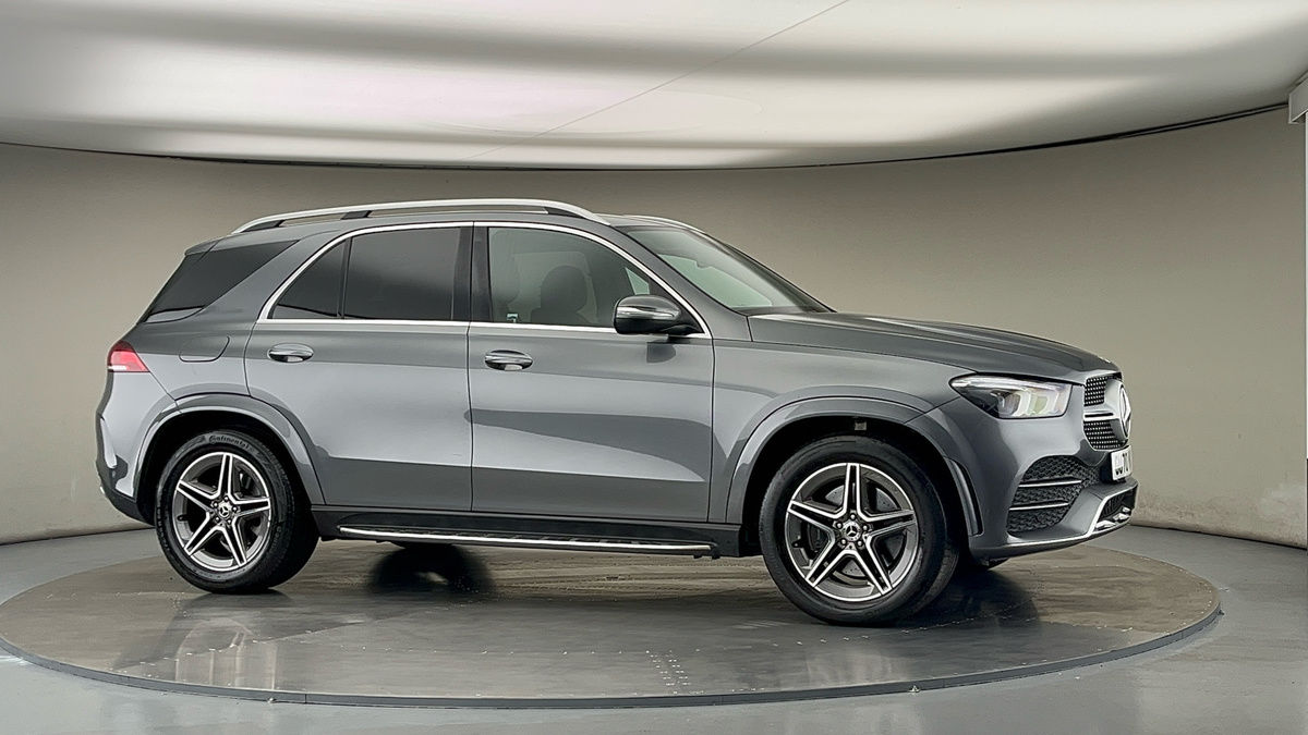 More views of Mercedes-Benz GLE