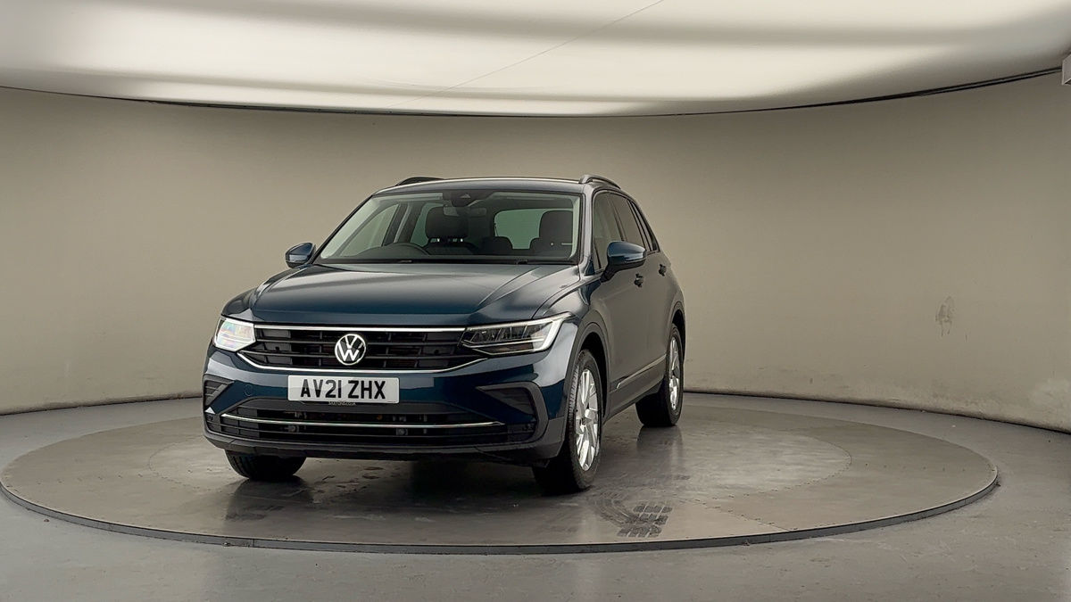 More views of Volkswagen Tiguan
