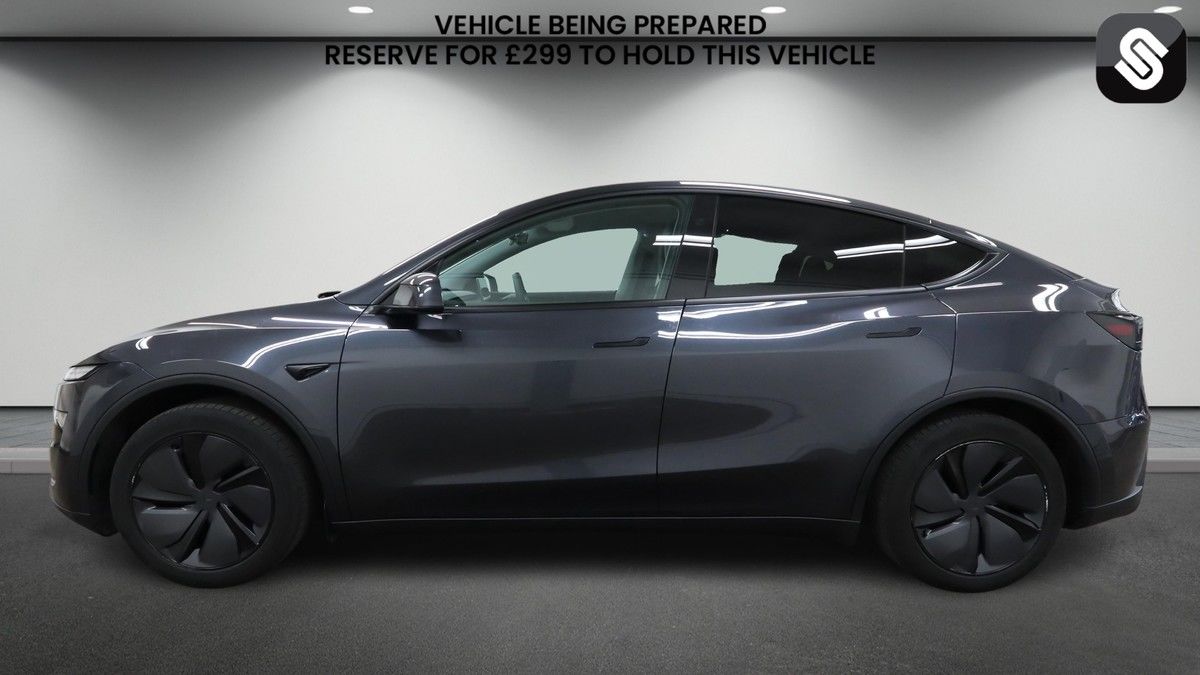 Tesla Model Y Image 6