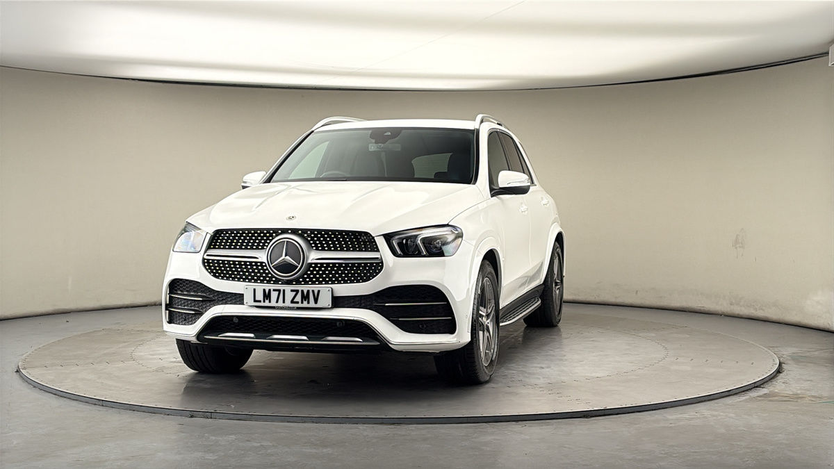 More views of Mercedes-Benz GLE