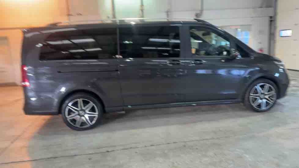 More views of Mercedes-Benz V Class