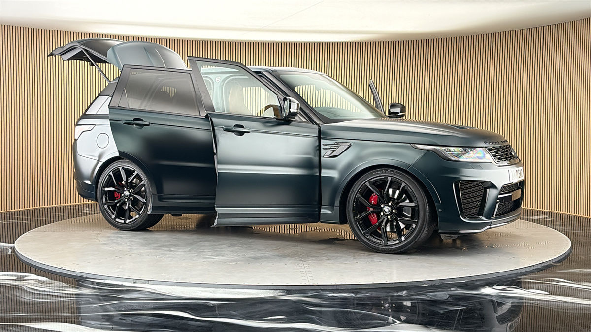 More views of Land Rover Range Rover Sport