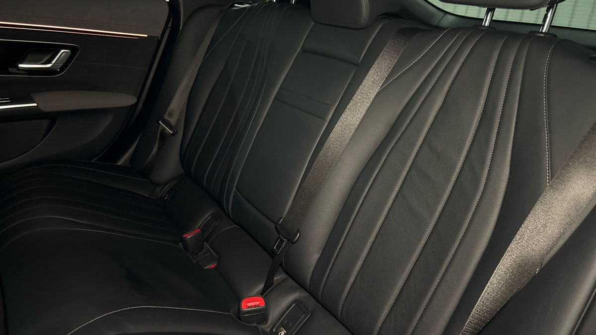 Mercedes-Benz EQS Image 8