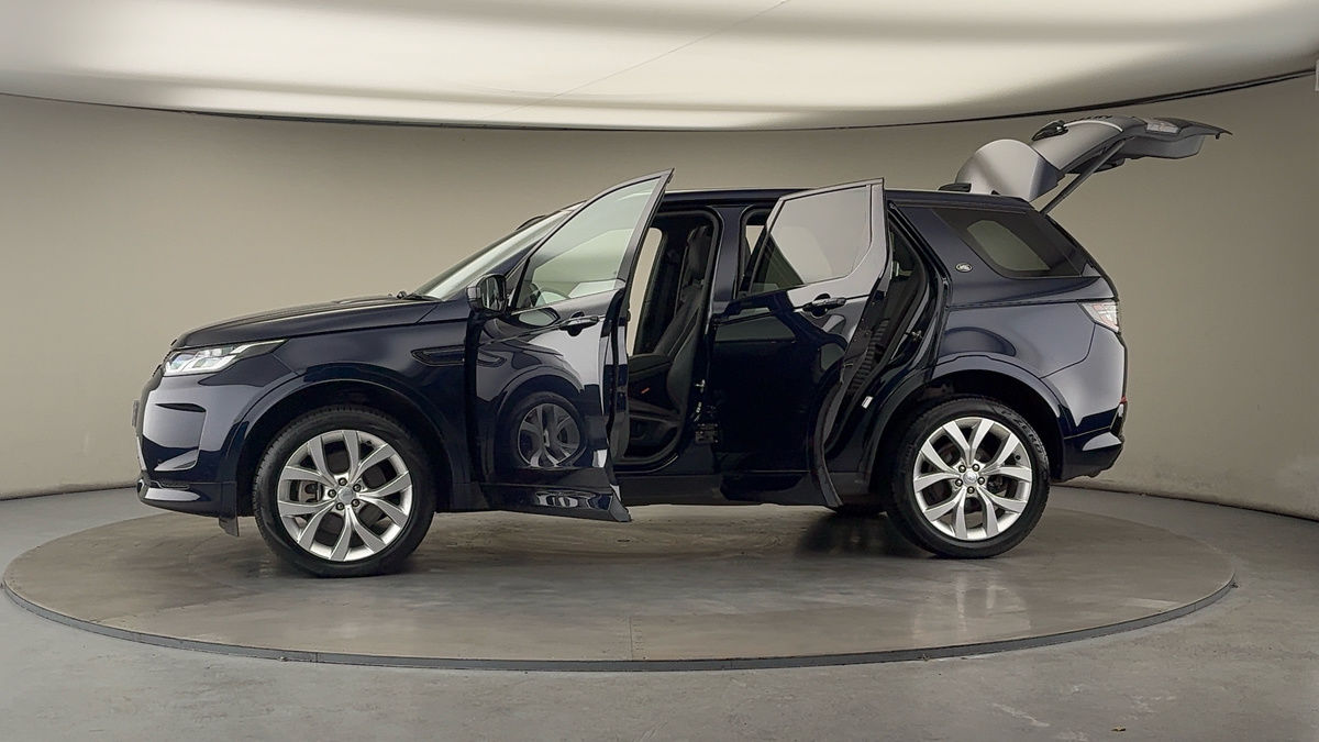 More views of Land Rover Discovery Sport