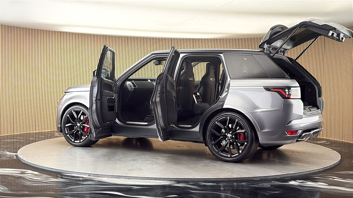 More views of Land Rover Range Rover Sport