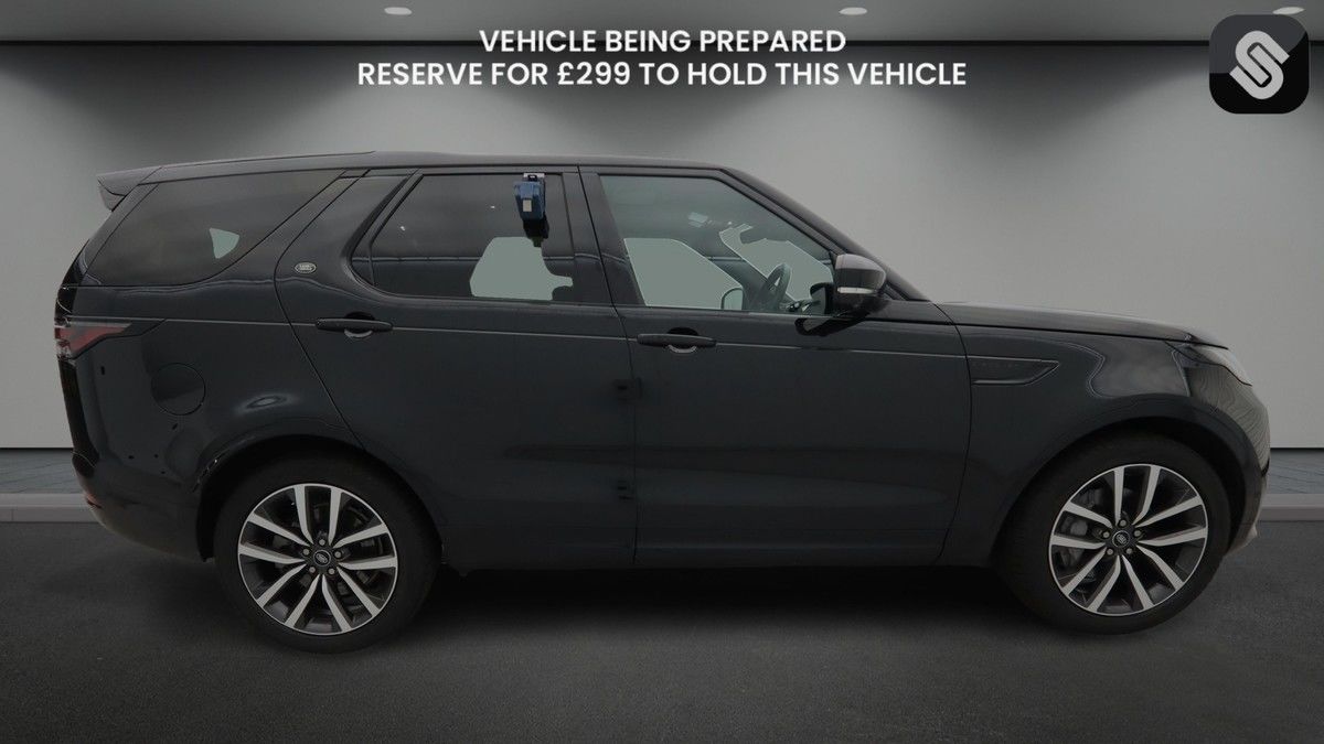 Land Rover Discovery Image 14