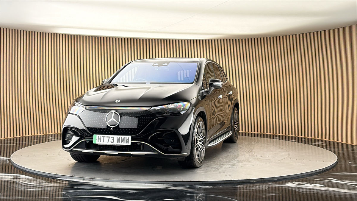 More views of Mercedes-Benz EQE