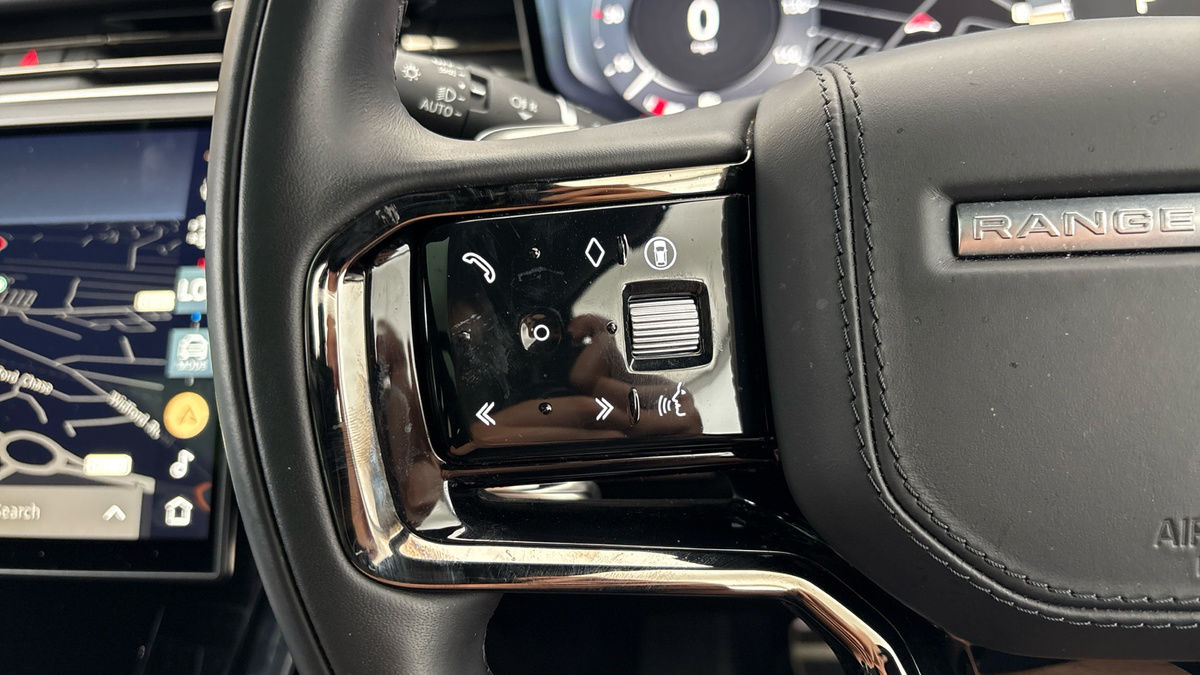 Land Rover Range Rover Sport Image 13