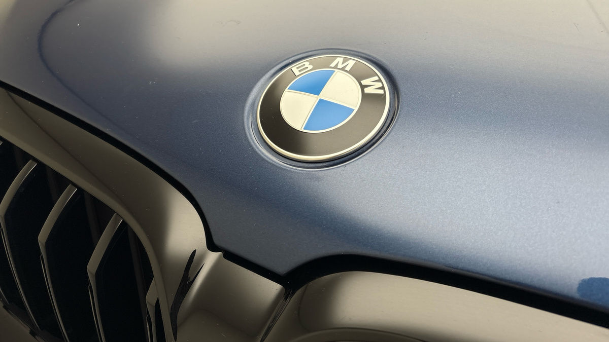 BMW 5 Series Image 24