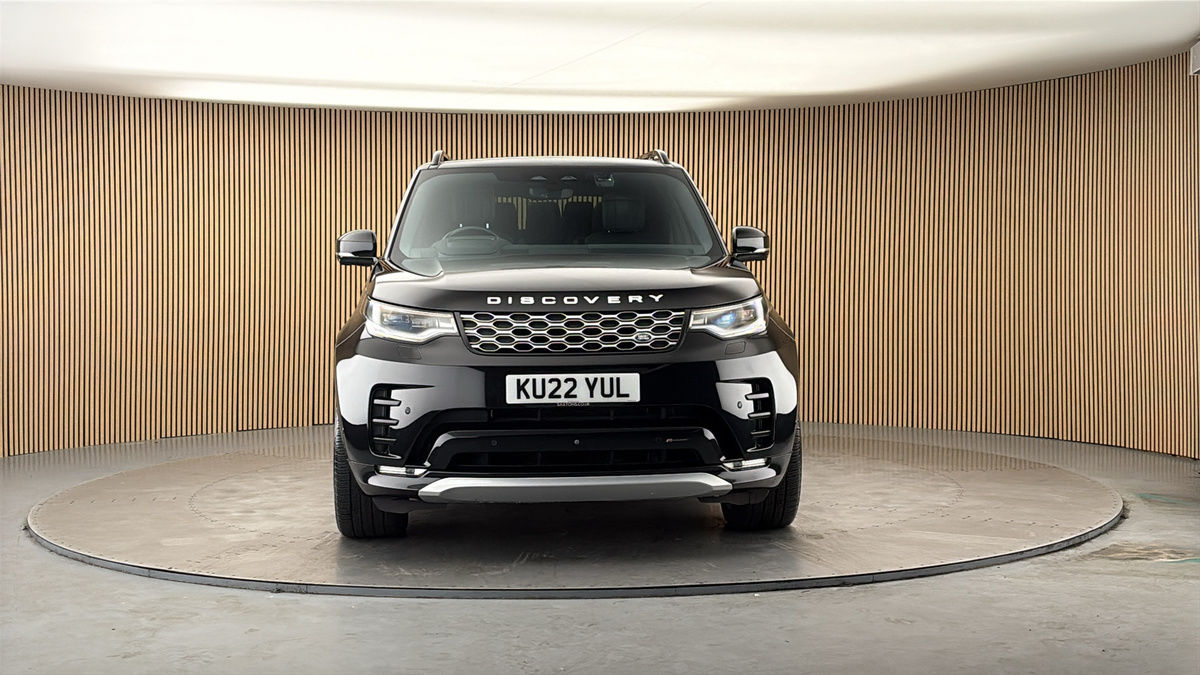 More views of Land Rover Discovery