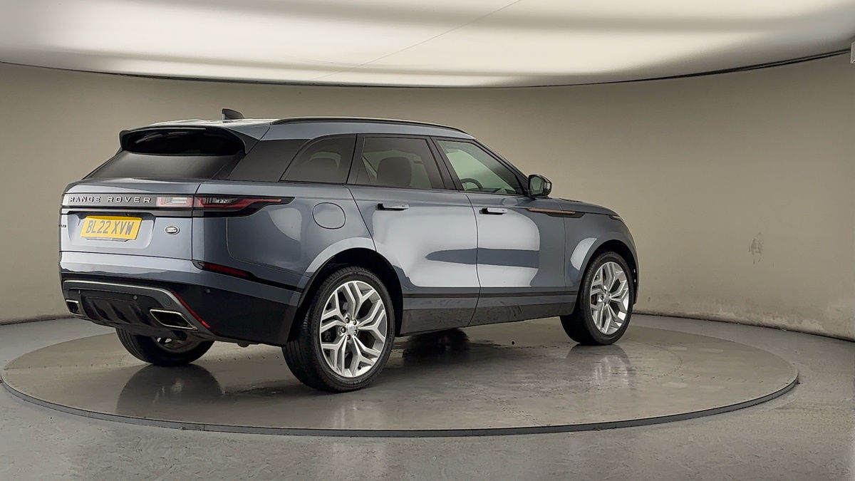 Land Rover Range Rover Velar Image 21