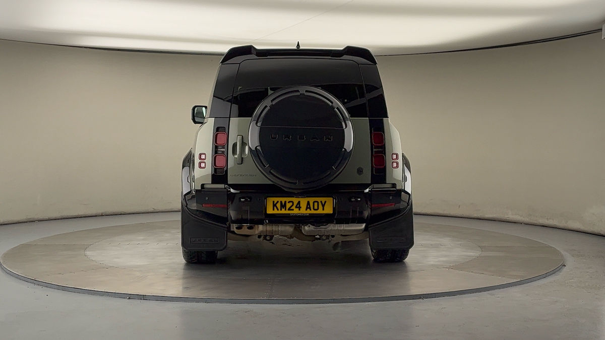 More views of Land Rover Defender 90